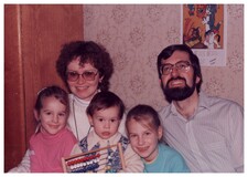 1994, Praha, s rodinou
