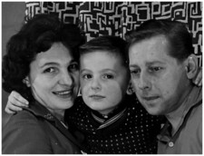 1965, Praha, s rodiči