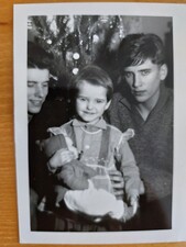 1963, Vanoce - Karel (vlevo) se sourozenci 1963, Vanoce - Karel (vlevo) se sourozenci
